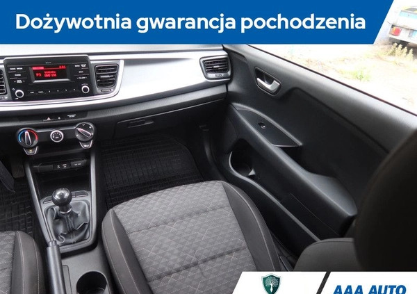 Kia Rio cena 39000 przebieg: 92265, rok produkcji 2018 z Skalbmierz małe 154